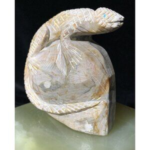 Vtg Native American Zuni Carved‎ Picasso Marble Signed by Nelson Yatsattie